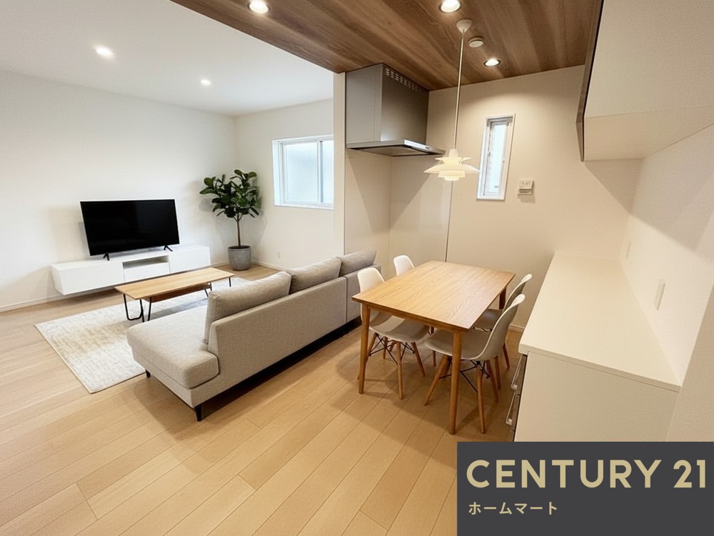 新築戸建 一戸建て堺市西区浜寺諏訪森町西 全１邸 一戸建ての詳細情報 大阪府堺市西区浜寺諏訪森町西４ 写真4 センチュリー21ホームマート