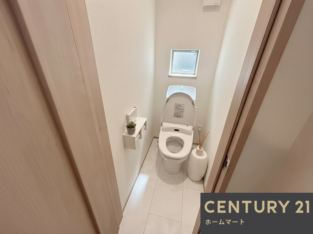 新築戸建 一戸建て高槻市昭和台町 全4邸 一戸建ての詳細情報 大阪府高槻市昭和台町２ 写真12 センチュリー21ホームマート