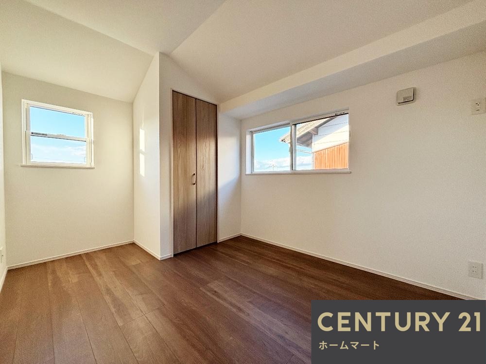 新築戸建 一戸建て東香里３ 3590万円の詳細情報 大阪府枚方市東香里３ 写真7 センチュリー21ホームマート