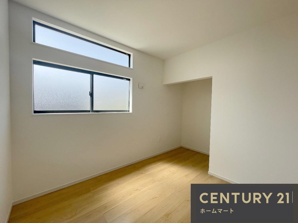 新築戸建 NEW一戸建て石丸２（箕面萱野駅） 5999万円の詳細情報 大阪府箕面市石丸２ 写真7 センチュリー21ホームマート