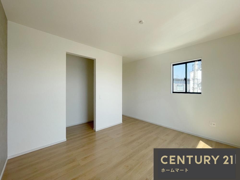 新築戸建 NEW一戸建て石丸２（箕面萱野駅） 5999万円の詳細情報 大阪府箕面市石丸２ 写真8 センチュリー21ホームマート