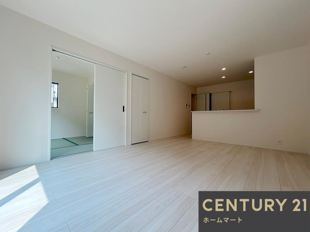 新築戸建 一戸建て高槻市唐崎中 全4区画 一戸建ての詳細情報 大阪府高槻市唐崎中２ 写真3 センチュリー21ホームマート