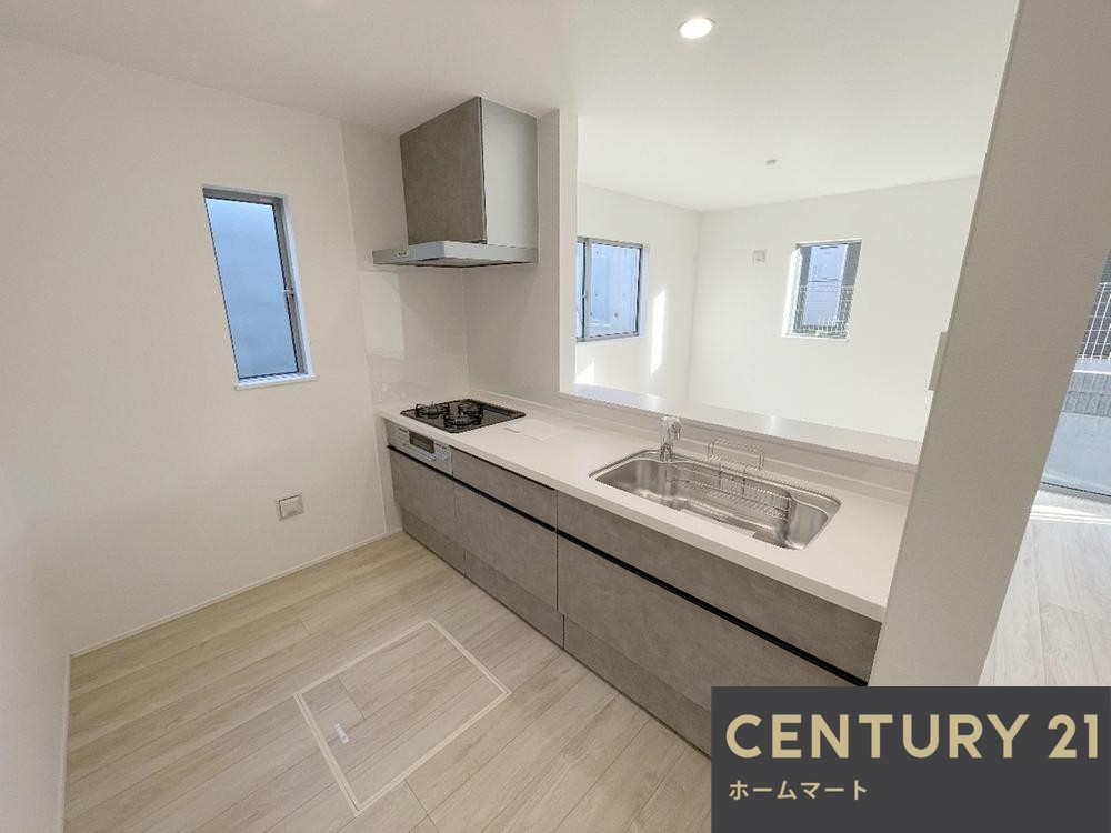 新築戸建 一戸建て高槻市唐崎中 全4区画 一戸建ての詳細情報 大阪府高槻市唐崎中２ 写真4 センチュリー21ホームマート