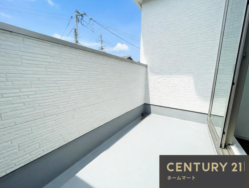 新築戸建 NEW一戸建て三島郡島本町東大寺1丁目 全２邸 一戸建ての詳細情報 大阪府三島郡島本町東大寺１ 写真9 センチュリー21ホームマート