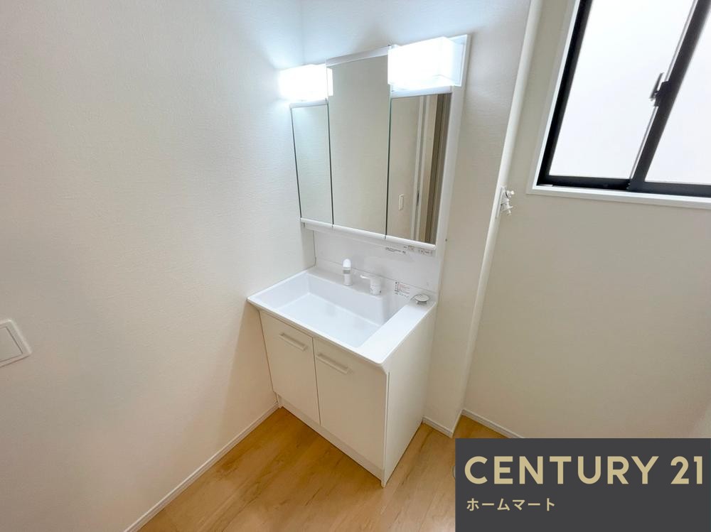 新築戸建 一戸建て豊中市服部寿町 全4邸 一戸建て 第1期の詳細情報 大阪府豊中市服部寿町１ 写真13 センチュリー21ホームマート