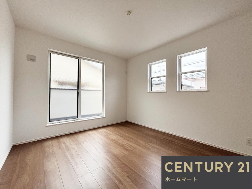 新築戸建 一戸建て生駒郡斑鳩町小吉田2丁目 限定1邸 一戸建て第5期の詳細情報 奈良県生駒郡斑鳩町小吉田２ 写真7 センチュリー21ホームマート