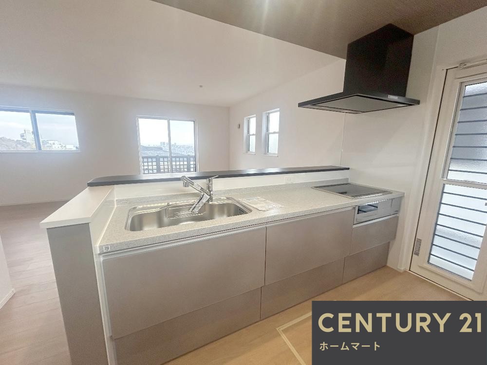 新築戸建 一戸建て池田市畑５丁目 全３邸 一戸建て第15の詳細情報 大阪府池田市畑５ 写真4 センチュリー21ホームマート