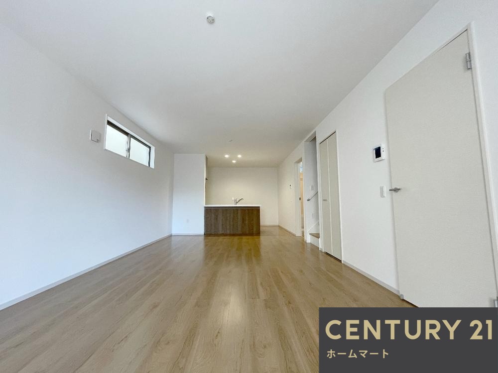 新築戸建 一戸建て京都市伏見区桃山与五郎町 第３期 一戸建て の詳細情報 京都府京都市伏見区桃山与五郎町 写真3 センチュリー21ホームマート