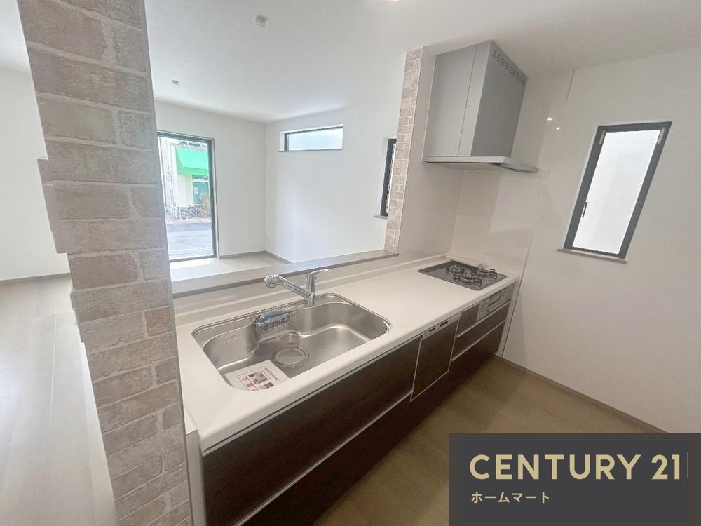 新築戸建 NEW一戸建て伊丹市昆陽泉町 全２邸の詳細情報 兵庫県伊丹市昆陽泉町４ 写真5 センチュリー21ホームマート