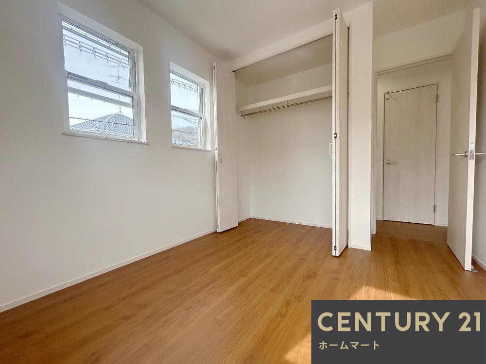 新築戸建 一戸建て池田市渋谷３丁目 全1邸 一戸建ての詳細情報 大阪府池田市渋谷３ 写真9 センチュリー21ホームマート