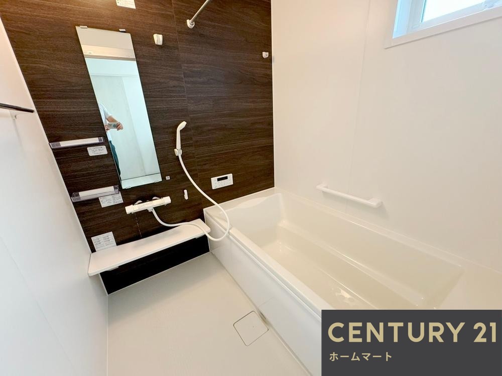 新築戸建 一戸建て堺市美原区平尾 第５期 全１邸 一戸建ての詳細情報 大阪府堺市美原区平尾 写真5 センチュリー21ホームマート