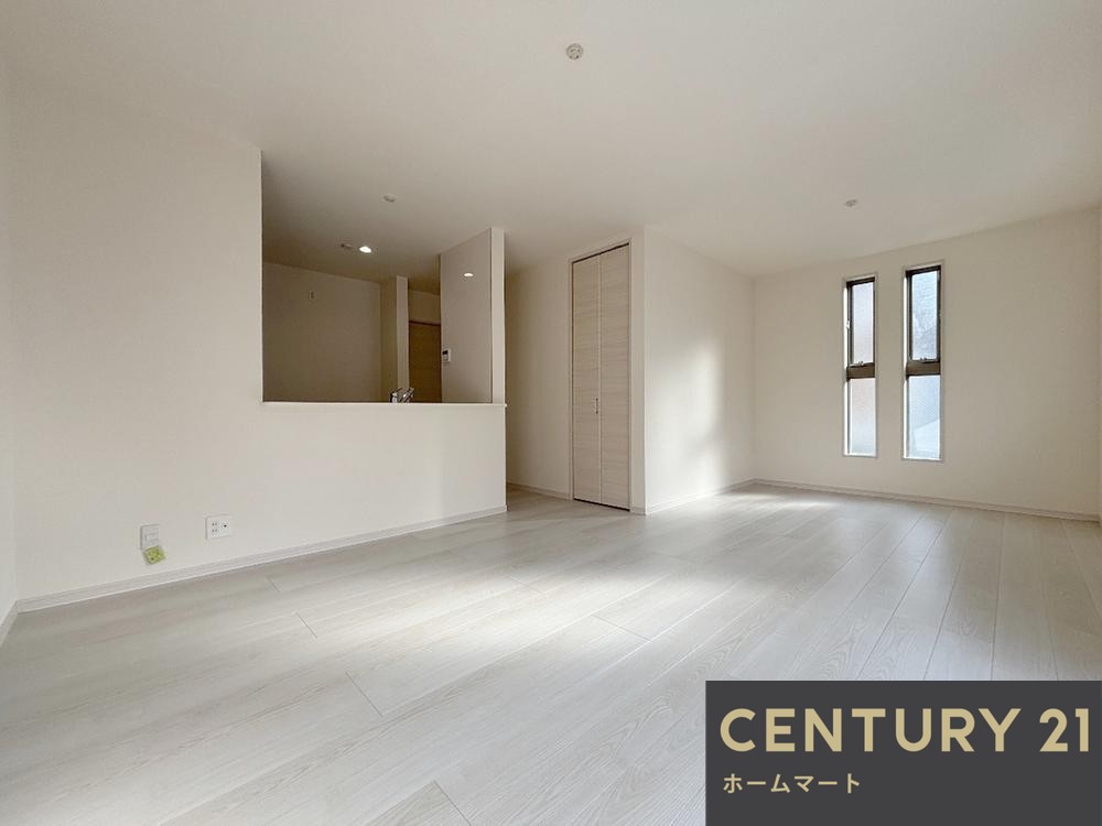 新築戸建 一戸建て高柳７ 3380万円の詳細情報 大阪府寝屋川市高柳７ 写真3 センチュリー21ホームマート