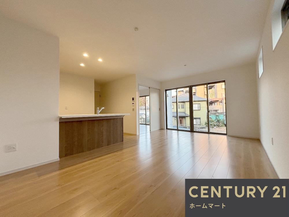 新築戸建 一戸建て枚方市印田町 限定１邸 一戸建ての詳細情報 大阪府枚方市印田町 写真3 センチュリー21ホームマート