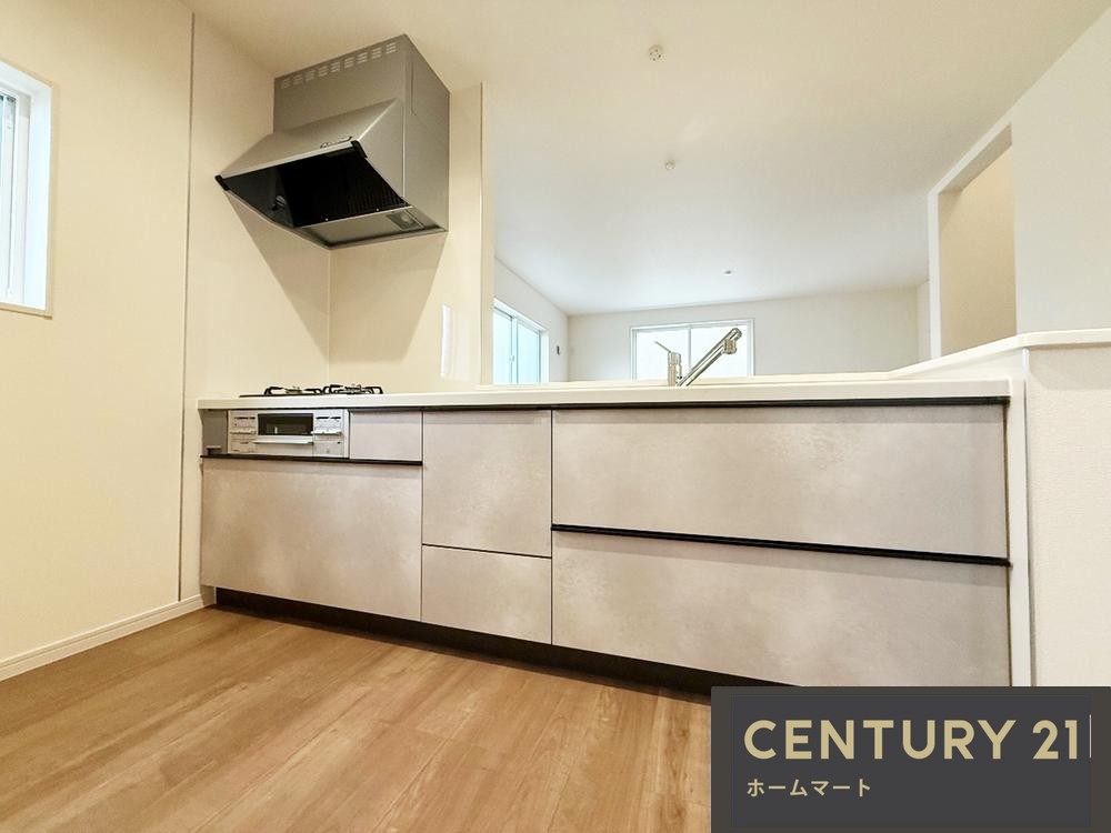 新築戸建 一戸建て池浦町４（泉大津駅） 3280万円の詳細情報 大阪府泉大津市池浦町４ 写真4 センチュリー21ホームマート