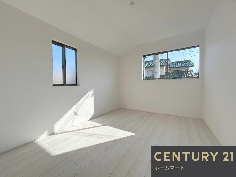 新築戸建 一戸建てHeartful - Town 神戸市北区鈴蘭台西町 全１邸の詳細情報 兵庫県神戸市北区鈴蘭台西町３ 写真9 センチュリー21ホームマート