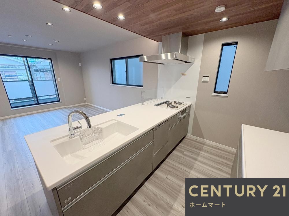 新築戸建 NEW一戸建て出口５（光善寺駅） 3980万円の詳細情報 大阪府枚方市出口５ 写真4 センチュリー21ホームマート