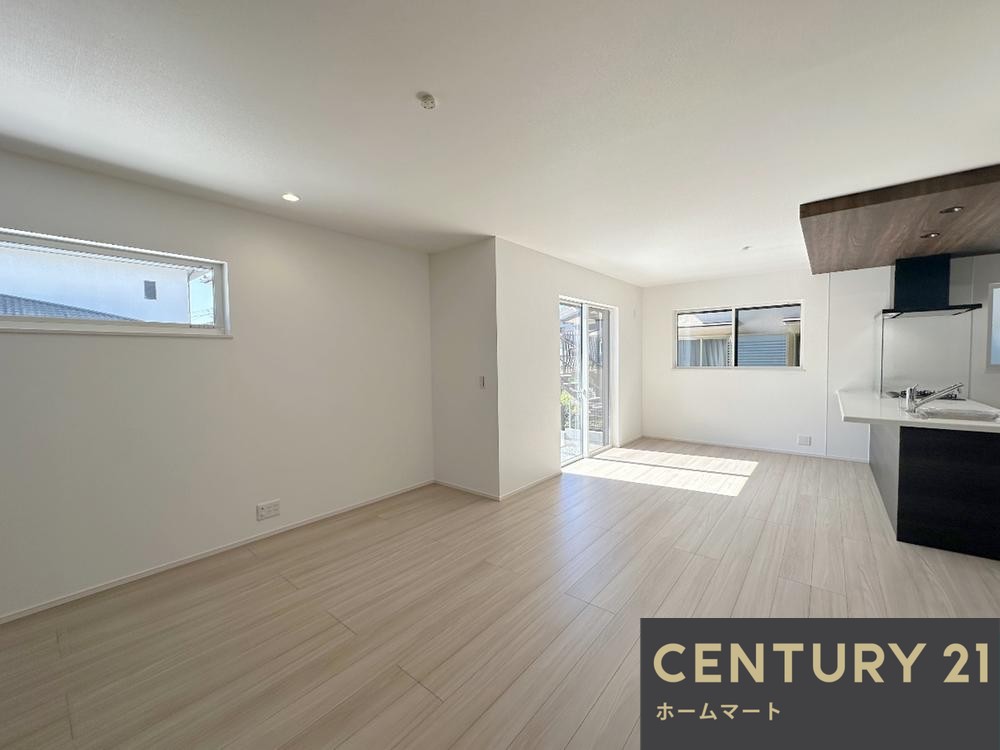 新築戸建 一戸建て川西市向陽台 第１期 全１邸の詳細情報 兵庫県川西市向陽台３ 写真4 センチュリー21ホームマート