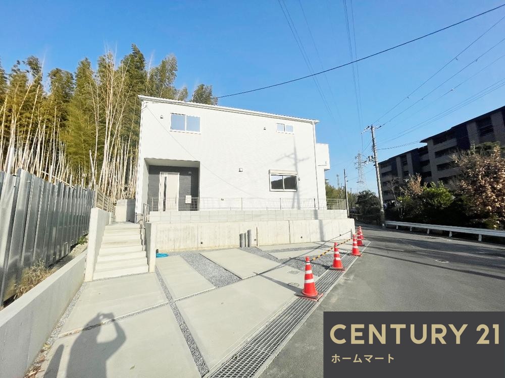 新築戸建 一戸建て八幡石不動（石清水八幡宮駅） 3698万円・3798万円の詳細情報 京都府八幡市八幡石不動 写真2 センチュリー21ホームマート