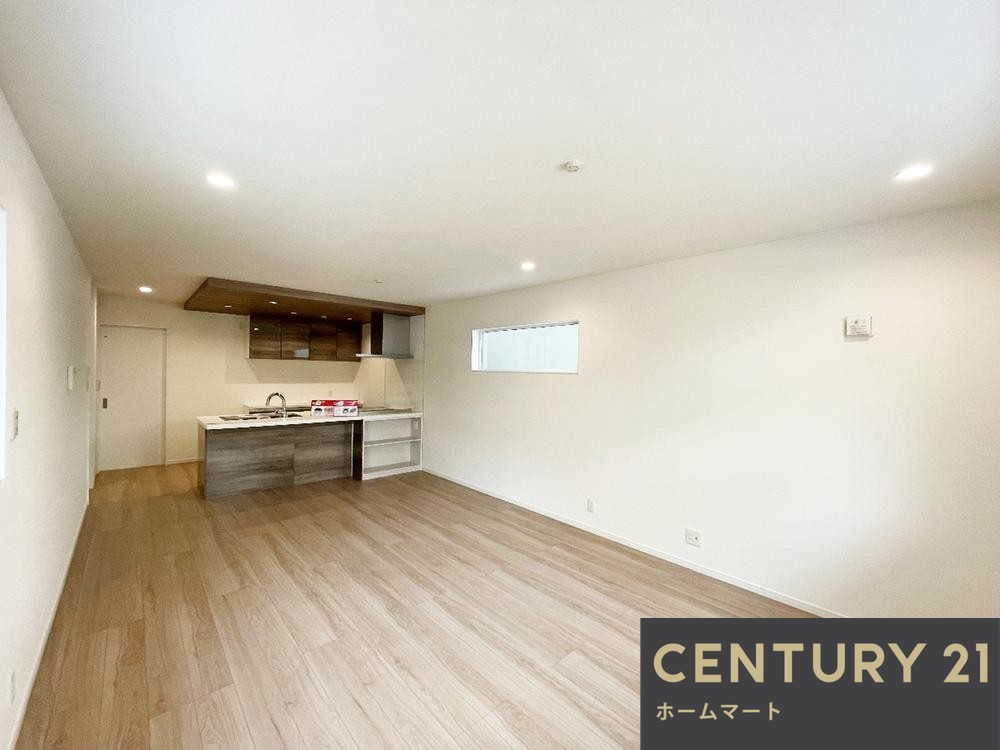 新築戸建 NEW一戸建て大西町３（立花駅） 5380万円の詳細情報 兵庫県尼崎市大西町３ 写真4 センチュリー21ホームマート