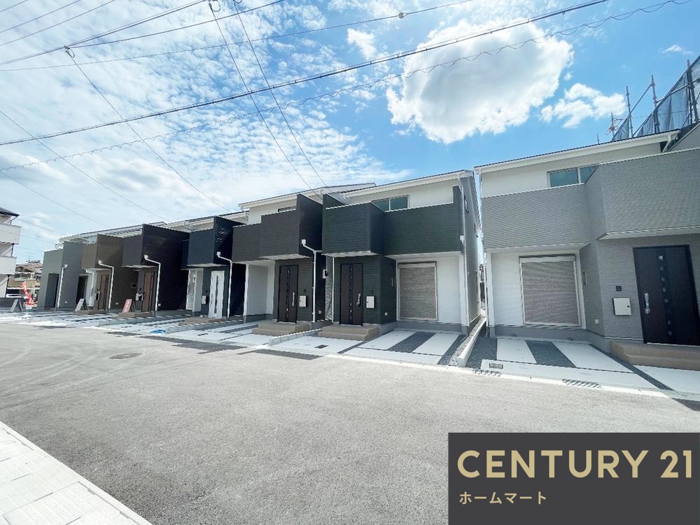 新築戸建 一戸建て京都市右京区嵯峨野南浦町 一戸建て 全１２邸第５期の詳細情報 京都府京都市右京区嵯峨野南浦町 写真2 センチュリー21ホームマート