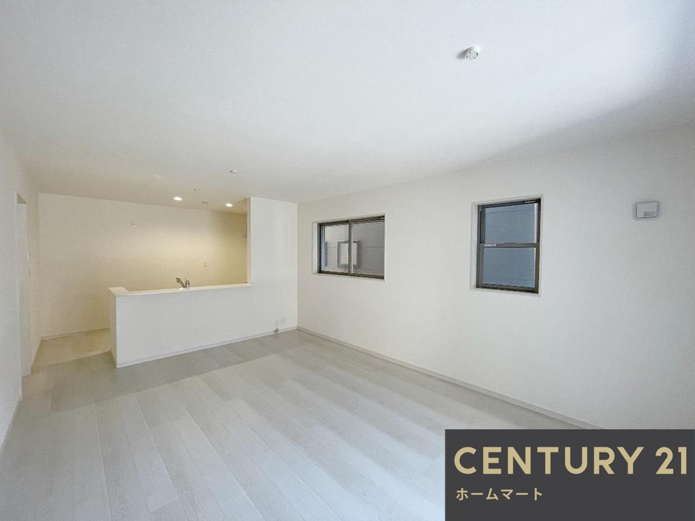 新築戸建 一戸建て豊中市箕輪２丁目 全５邸 一戸建ての詳細情報 大阪府豊中市箕輪２ 写真3 センチュリー21ホームマート