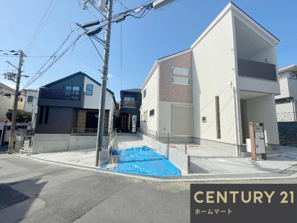 新築戸建 NEW一戸建て上野東３（少路駅） 4980万円・6180万円の詳細情報 大阪府豊中市上野東３ 写真2 センチュリー21ホームマート