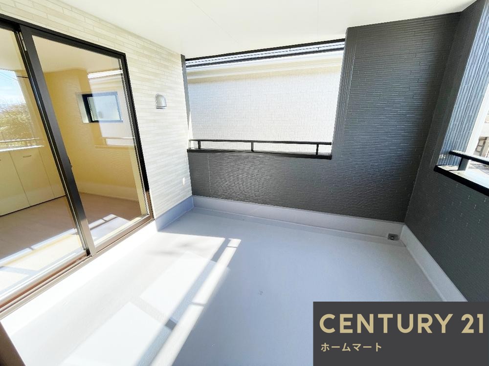 新築戸建 一戸建て彦根市高宮町 一戸建て 全３邸第１８期の詳細情報 滋賀県彦根市高宮町 写真13 センチュリー21ホームマート