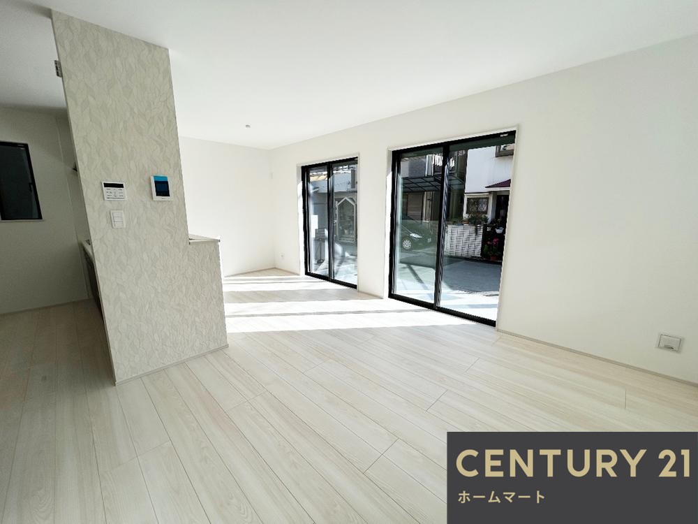 新築戸建 一戸建て高石市千代田 全１邸 一戸建ての詳細情報 大阪府高石市千代田４ 写真3 センチュリー21ホームマート