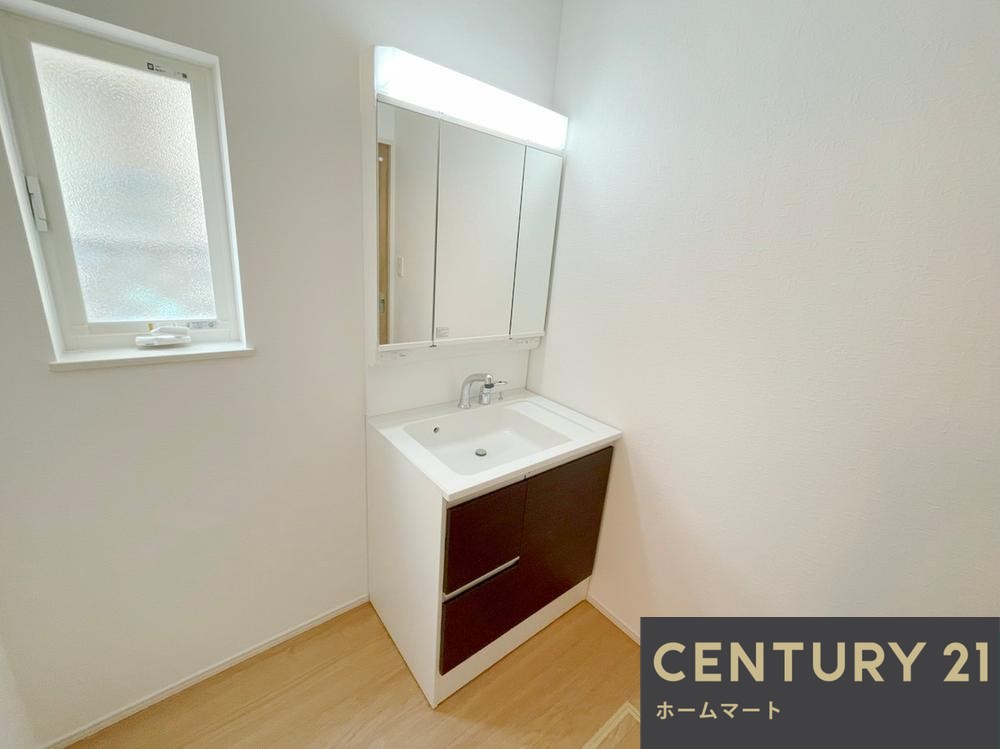 新築戸建 一戸建て京都市伏見区羽束師鴨川町 一戸建て 全２邸第３期の詳細情報 京都府京都市伏見区羽束師鴨川町 写真7 センチュリー21ホームマート