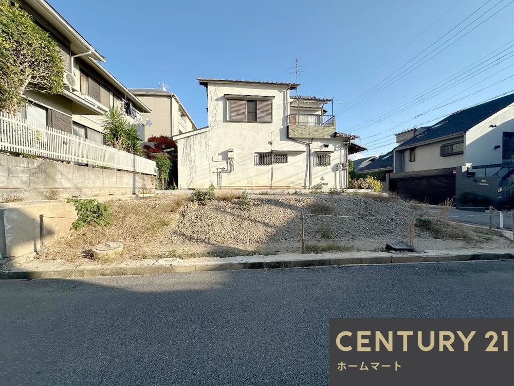 新築戸建 一戸建て箕面２（箕面駅） 5198万円の詳細情報 大阪府箕面市箕面２ 写真2 センチュリー21ホームマート