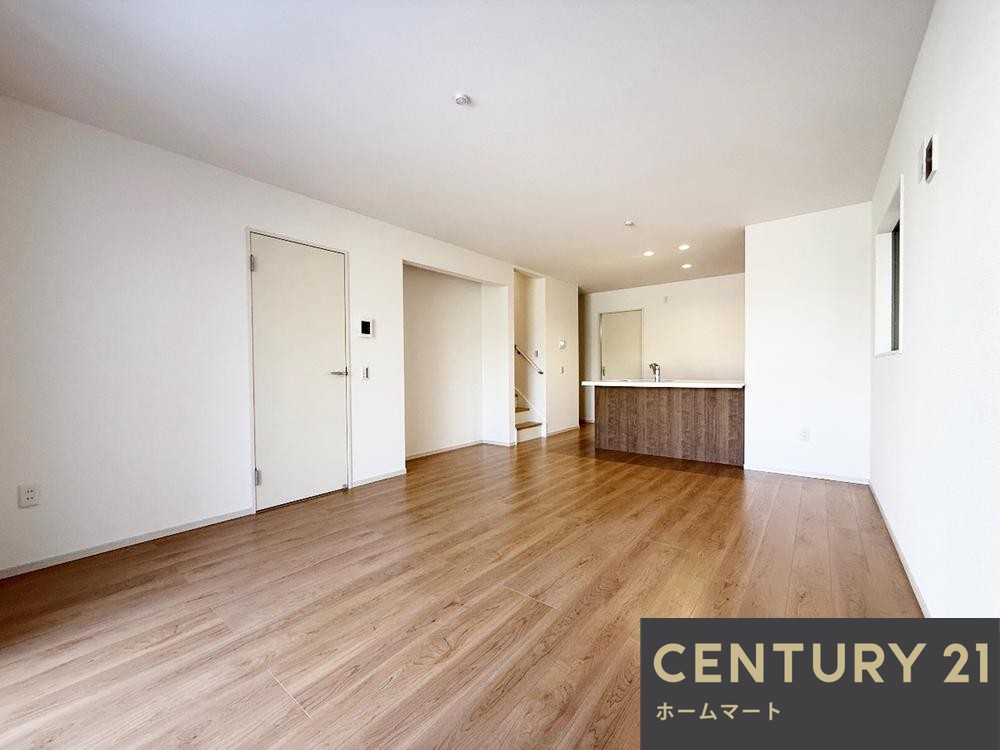 新築戸建 一戸建て京田辺市草内八田 第２期 一戸建て の詳細情報 京都府京田辺市草内八田 写真3 センチュリー21ホームマート