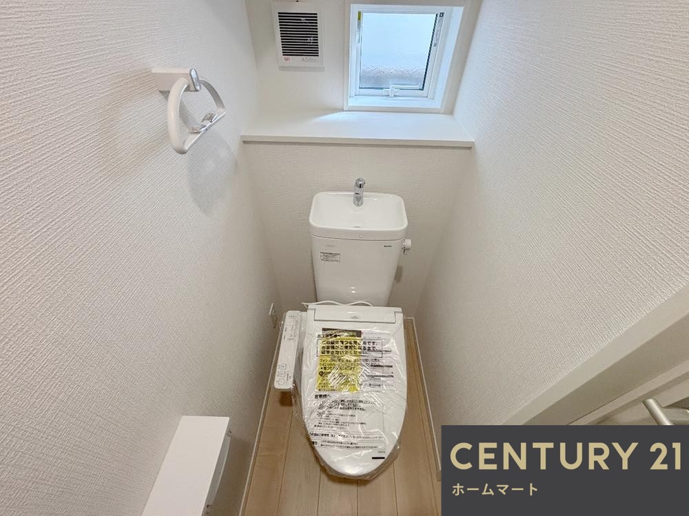 新築戸建 一戸建て高槻市安岡寺町 全2邸 一戸建ての詳細情報 大阪府高槻市安岡寺町４ 写真18 センチュリー21ホームマート