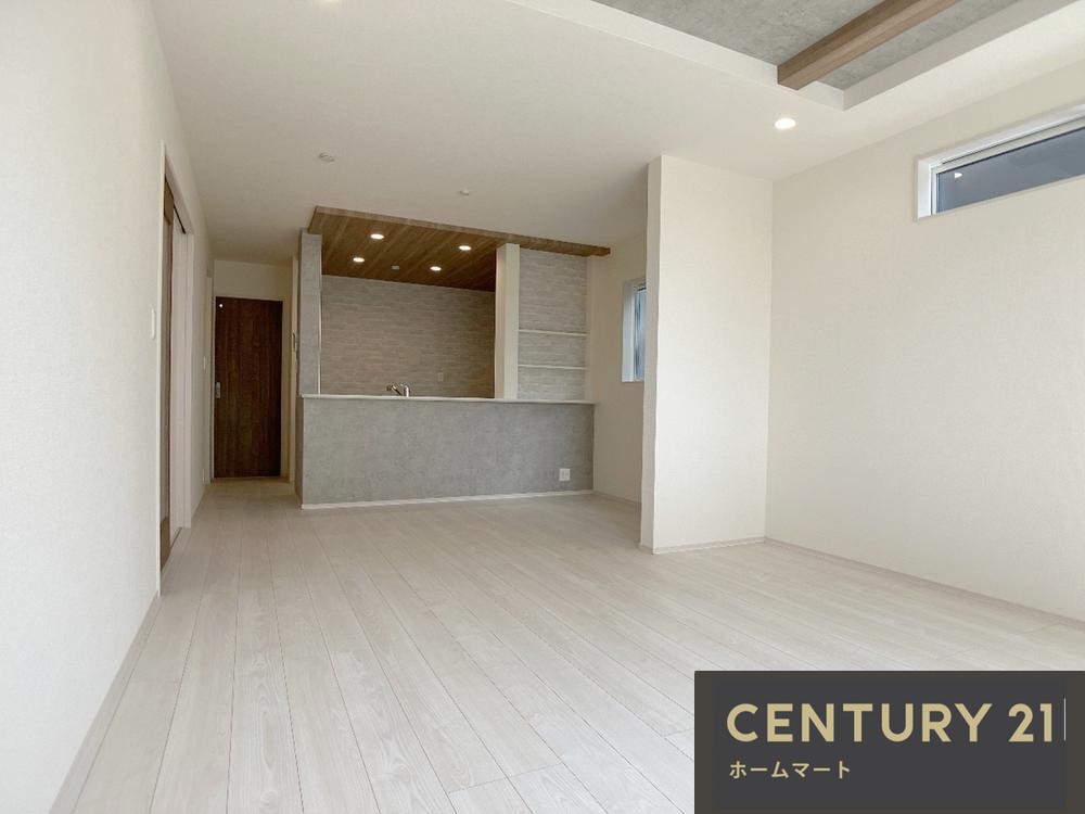 新築戸建 一戸建てBLOOMING - GARDEN 神戸市垂水区名谷町 全３邸第１期・第２期の詳細情報 兵庫県神戸市垂水区名谷町 写真4 センチュリー21ホームマート