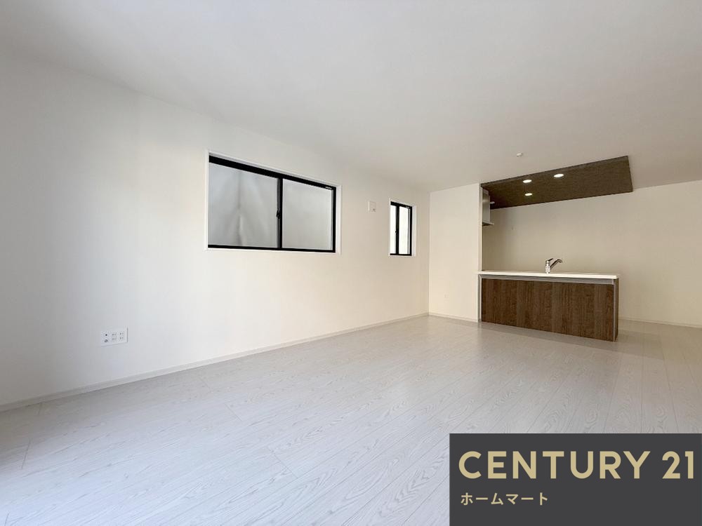 新築戸建 一戸建て鈴蘭台北町５（鈴蘭台駅） 3498万円・3698万円の詳細情報 兵庫県神戸市北区鈴蘭台北町５ 写真4 センチュリー21ホームマート