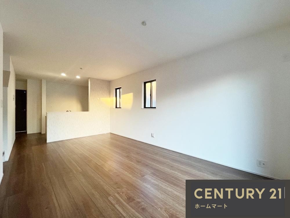 新築戸建 一戸建てHeartful - Town 神戸市垂水区塩屋北町 全２邸の詳細情報 兵庫県神戸市垂水区塩屋北町４ 写真3 センチュリー21ホームマート