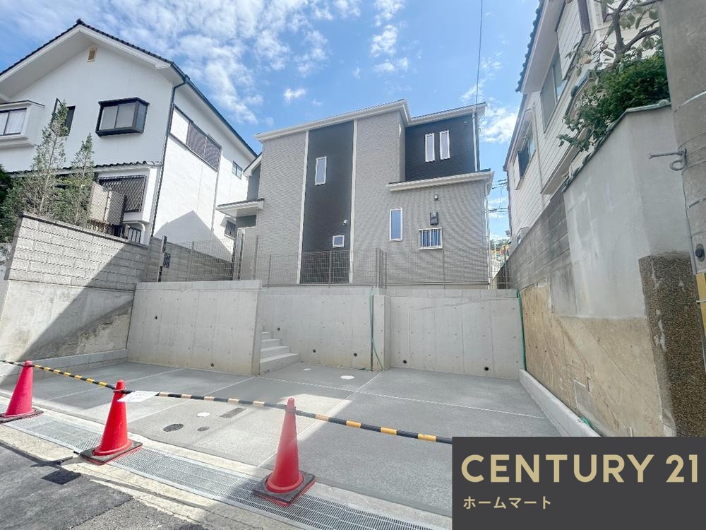 新築戸建 一戸建て緑町７（山の街駅） 2990万円・3290万円の詳細情報 兵庫県神戸市北区緑町７ 写真2 センチュリー21ホームマート