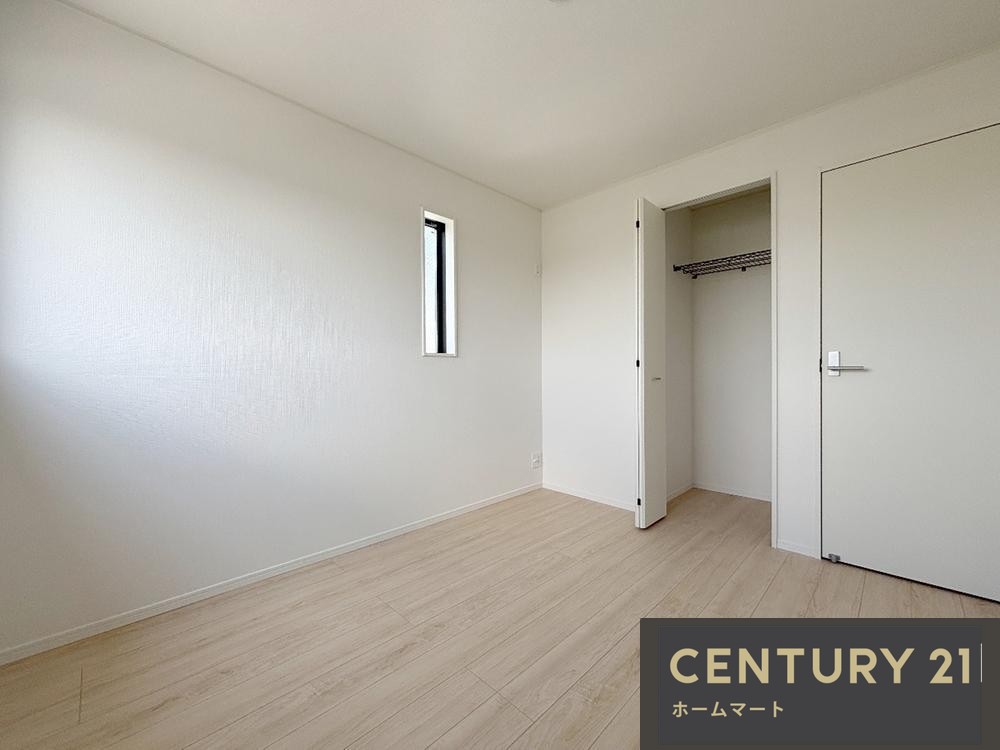 新築戸建 NEW一戸建て枚方市出口4丁目 全1邸 一戸建ての詳細情報 大阪府枚方市出口４ 写真8 センチュリー21ホームマート