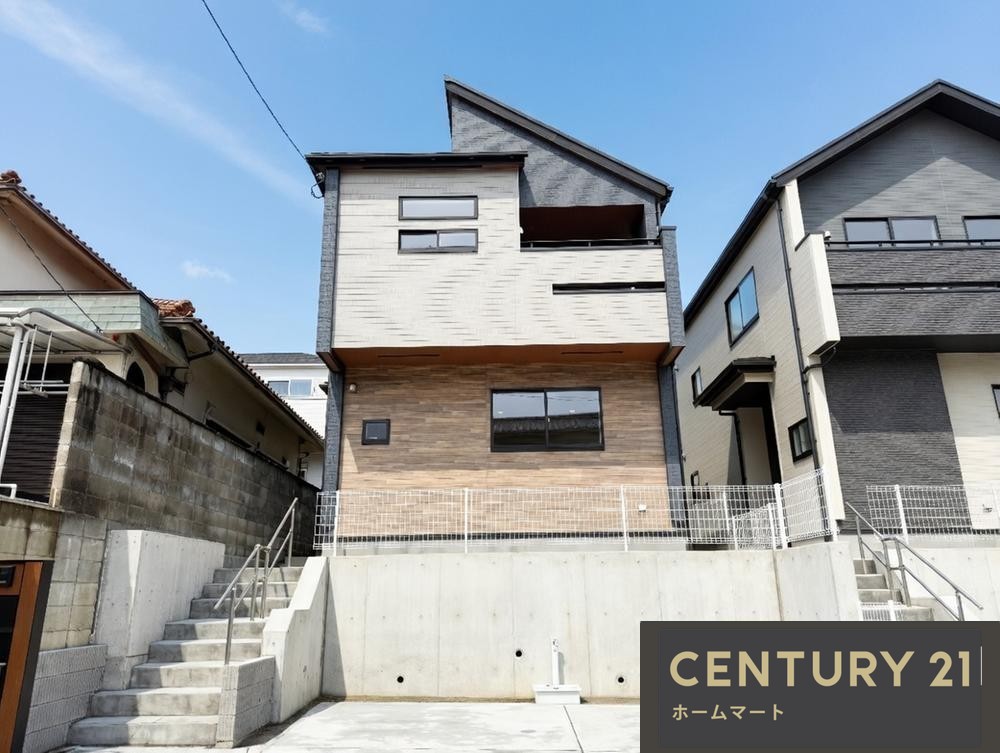 新築戸建 NEW一戸建て堺市南区晴美台 全２邸 一戸建ての詳細情報 大阪府堺市南区晴美台３ 写真2 センチュリー21ホームマート