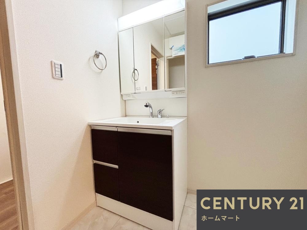 新築戸建 一戸建て生駒郡斑鳩町龍田3丁目 全4邸 一戸建て第2.3期の詳細情報 奈良県生駒郡斑鳩町龍田３ 写真9 センチュリー21ホームマート