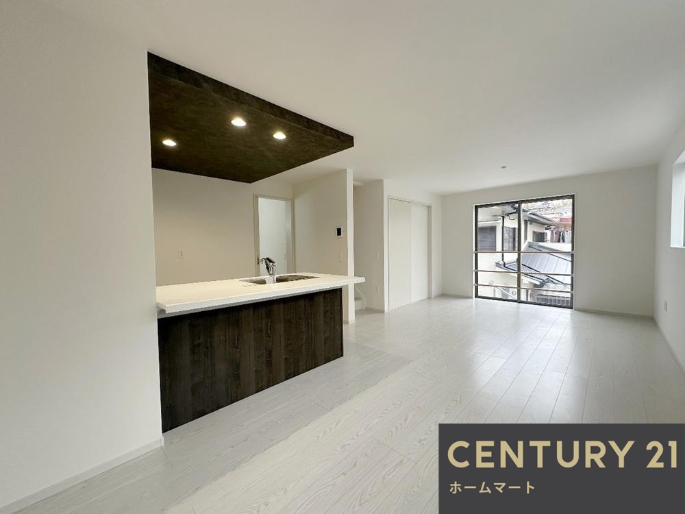 新築戸建 一戸建て豊中市東豊中町３丁目 全１邸 一戸建ての詳細情報 大阪府豊中市東豊中町３ 写真3 センチュリー21ホームマート