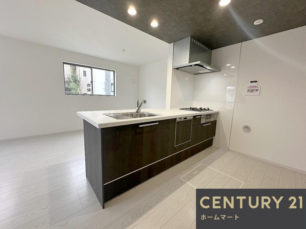 新築戸建 一戸建て豊中市東豊中町３丁目 全１邸 一戸建ての詳細情報 大阪府豊中市東豊中町３ 写真4 センチュリー21ホームマート