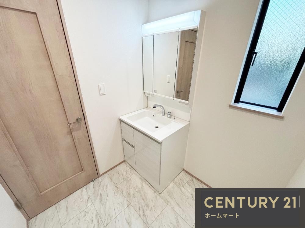 新築戸建 NEW一戸建て高石市高師浜 全１邸 一戸建ての詳細情報 大阪府高石市高師浜２ 写真11 センチュリー21ホームマート